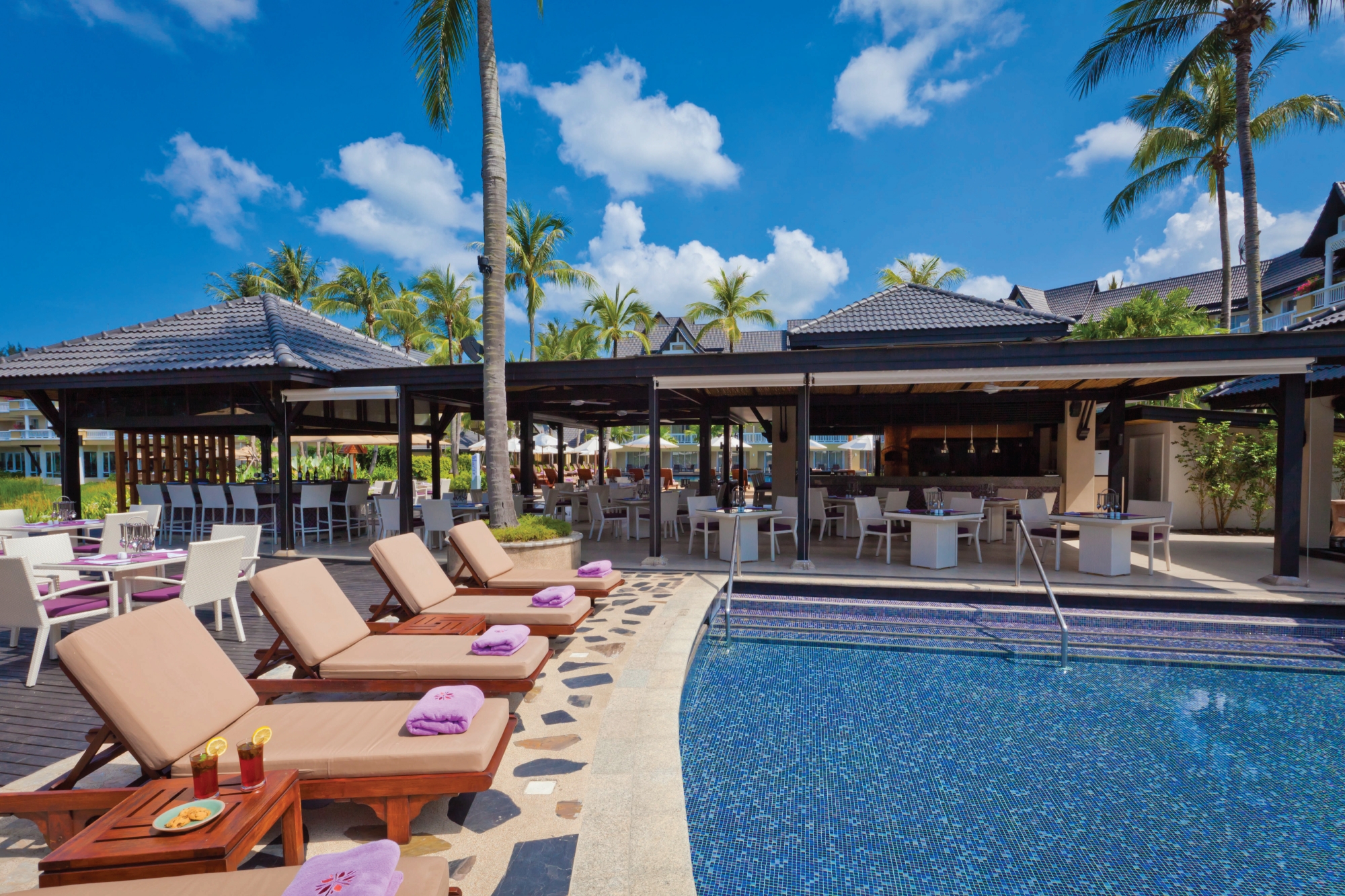 Poolside Restaurant at Angsana Laguna Phuket.png